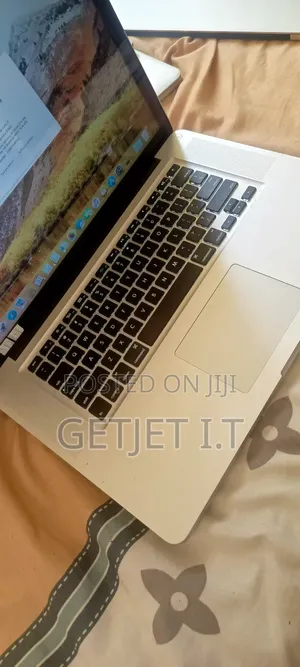 Laptop Apple MacBook Pro 2012 8GB Intel Core I7 HDD 500GB