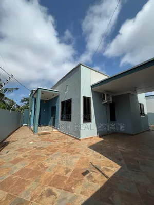3bdrm House in Spintex for rent