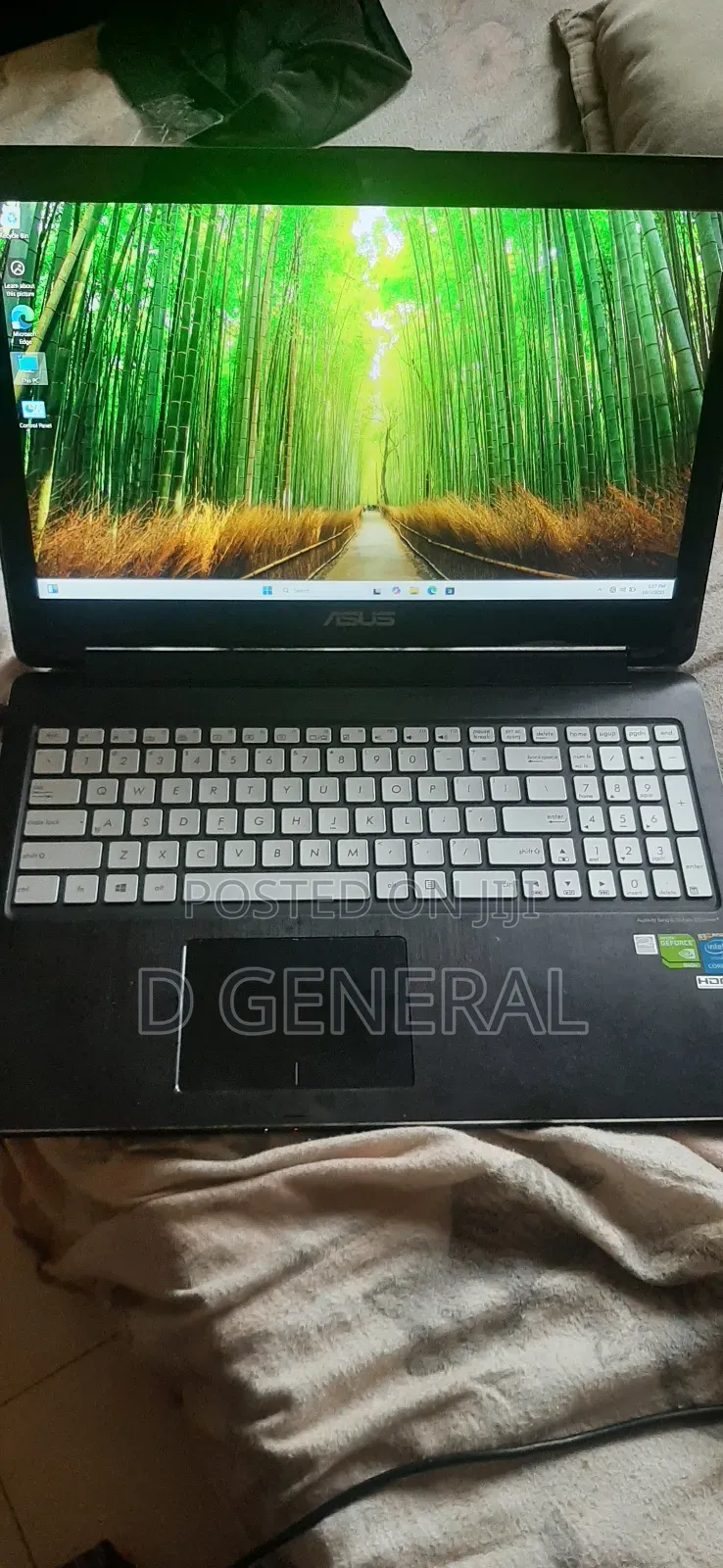 Laptop Asus Q551 8GB Intel Core I7 HDD+SSD 1T