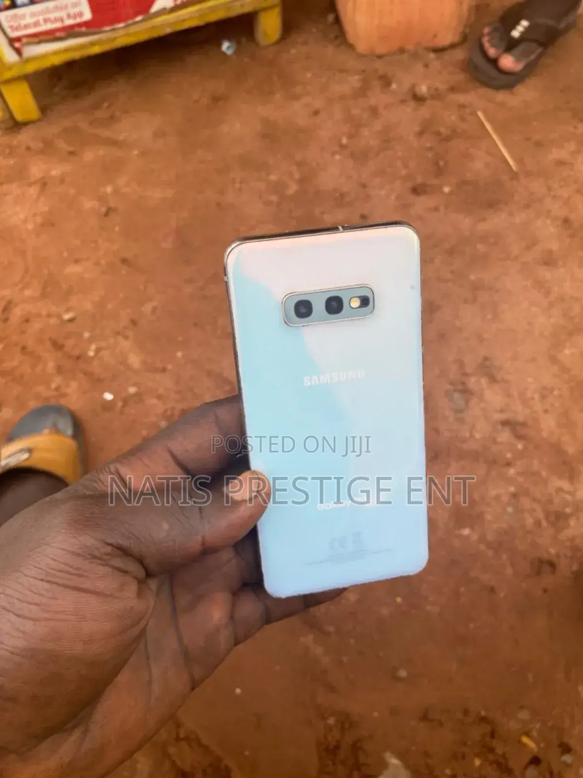 Samsung Galaxy S10e 128 GB White