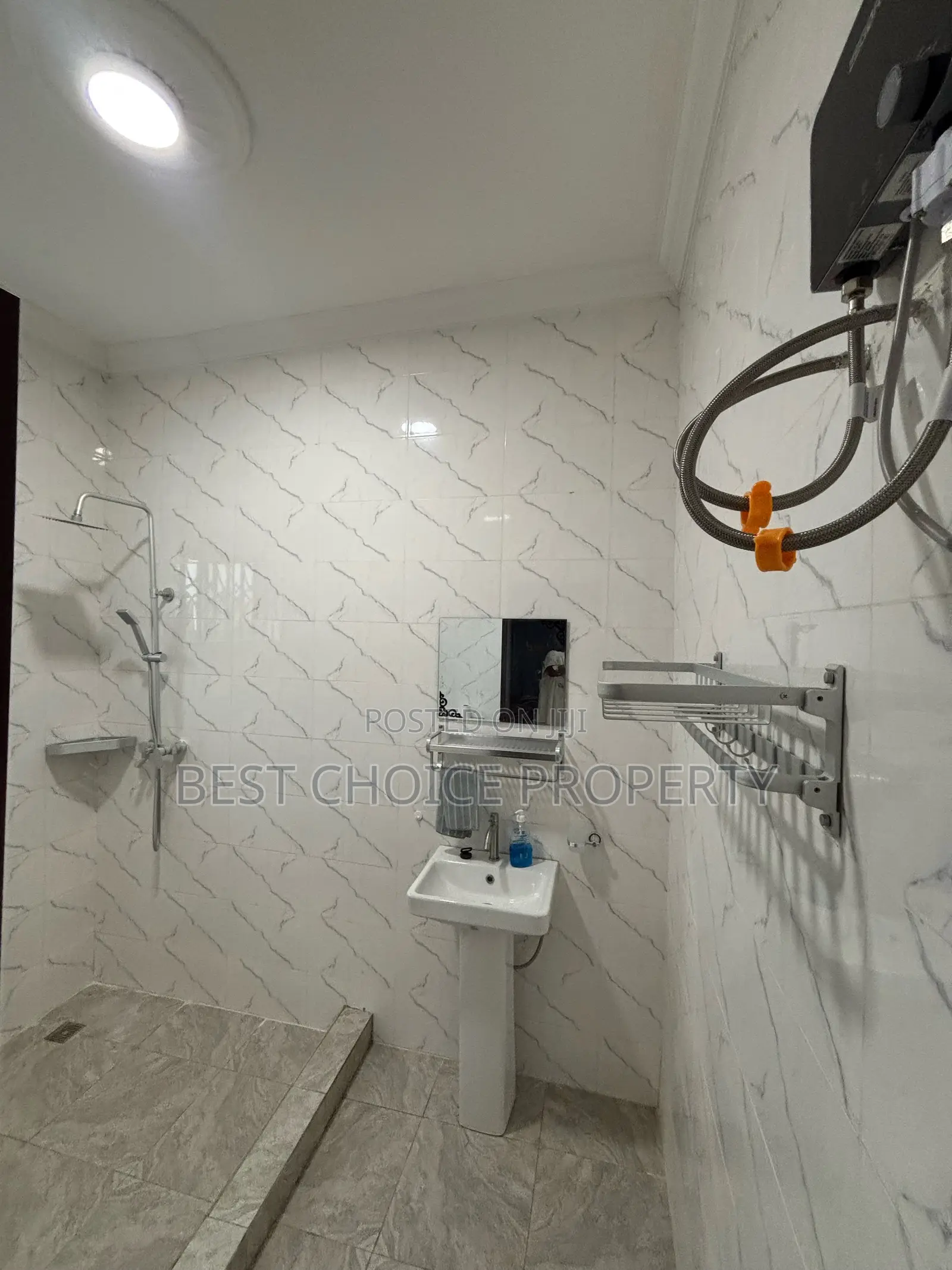 2bdrm Apartment in New Legon, Adenta for rent