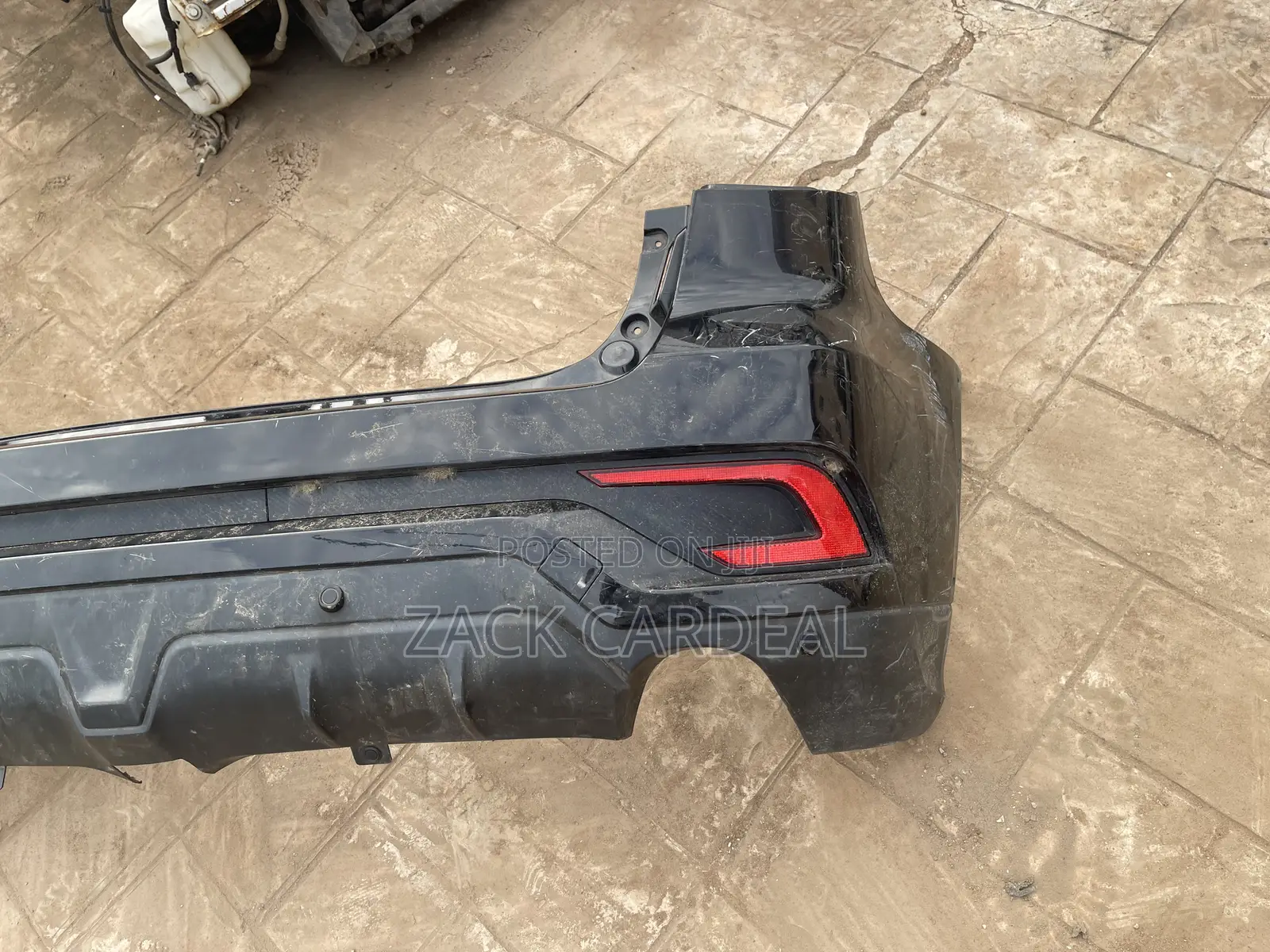 Mitsubishi Outlander Sports 2018 Back Bumper Available
