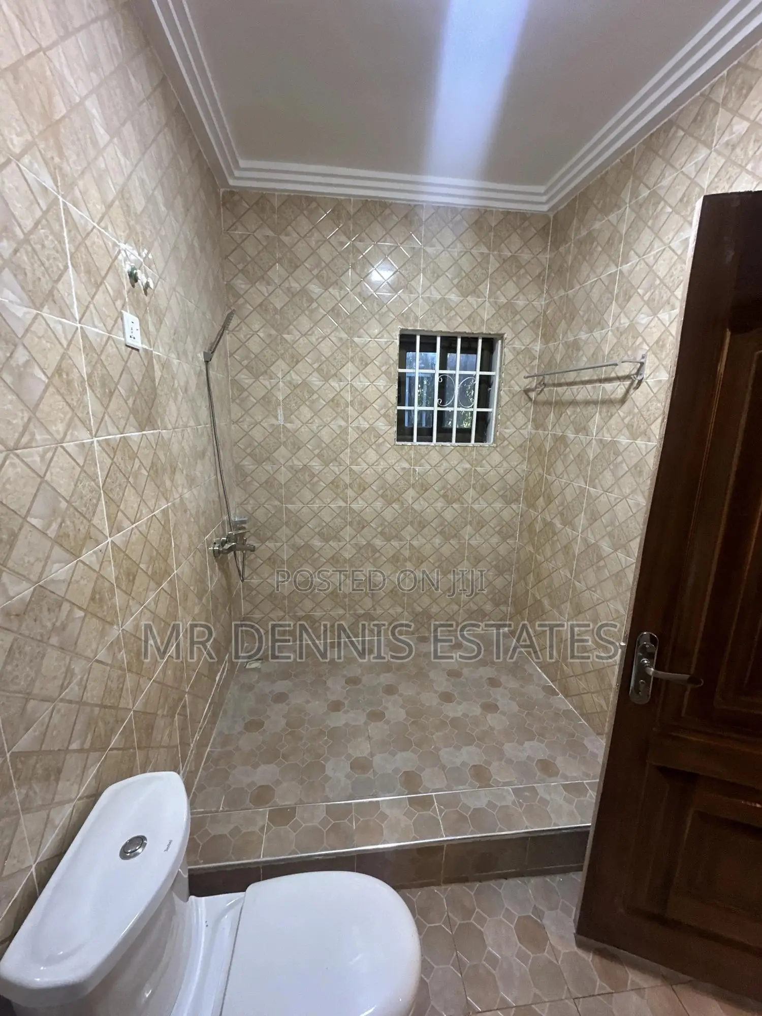 2bdrm Apartment in Weija, Old Barrier for rent