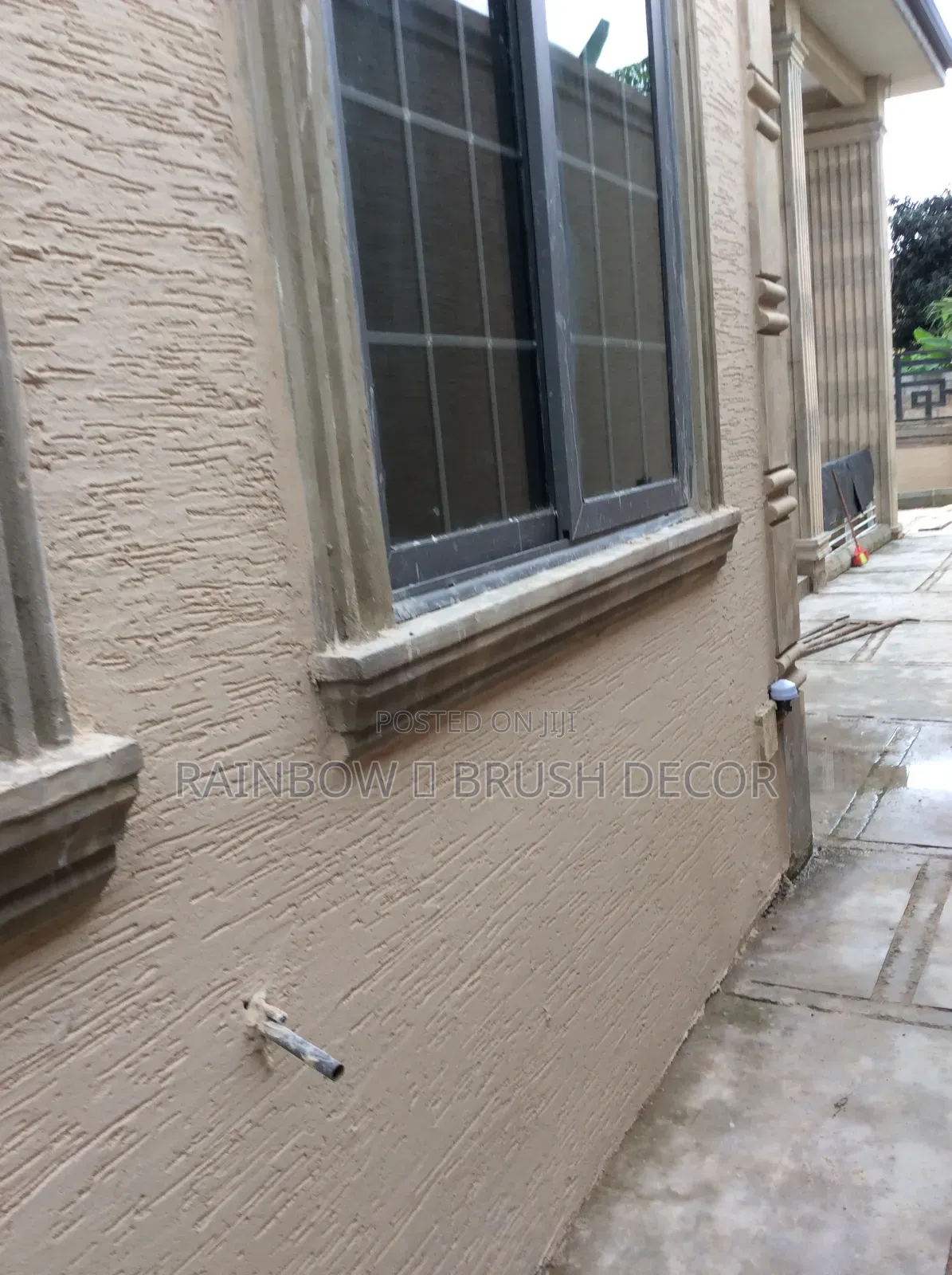 Waterproof Graffiato Paint and Wall Dumpness Treatment