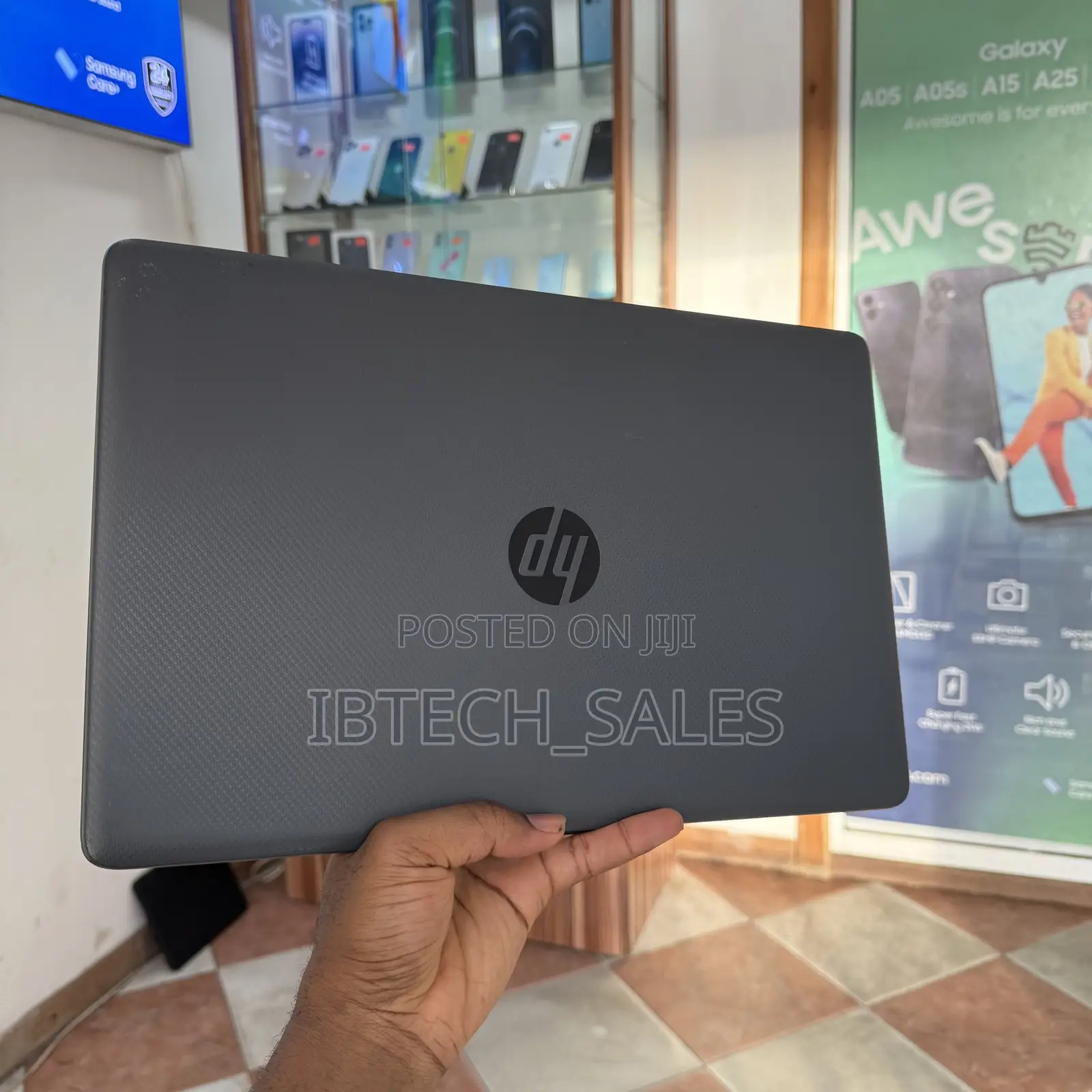 Laptop HP 255 G6 8GB AMD SSD 128GB