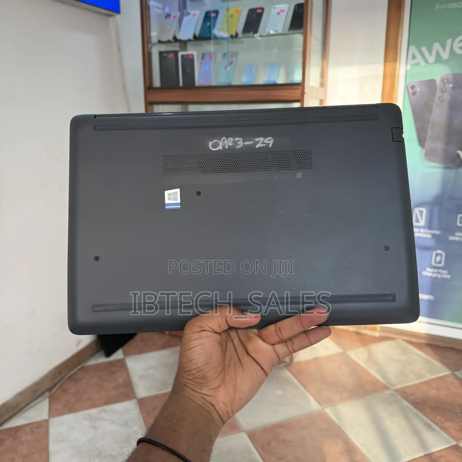 Laptop HP 255 G6 8GB AMD SSD 128GB