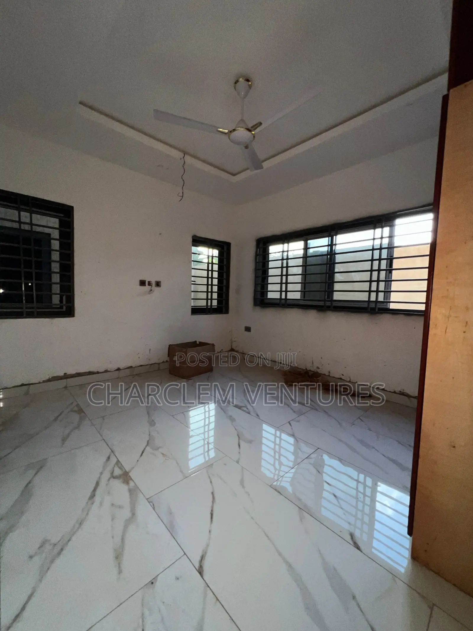 3bdrm Townhouse / Terrace in Charclem Ventures, Ashomang Estate