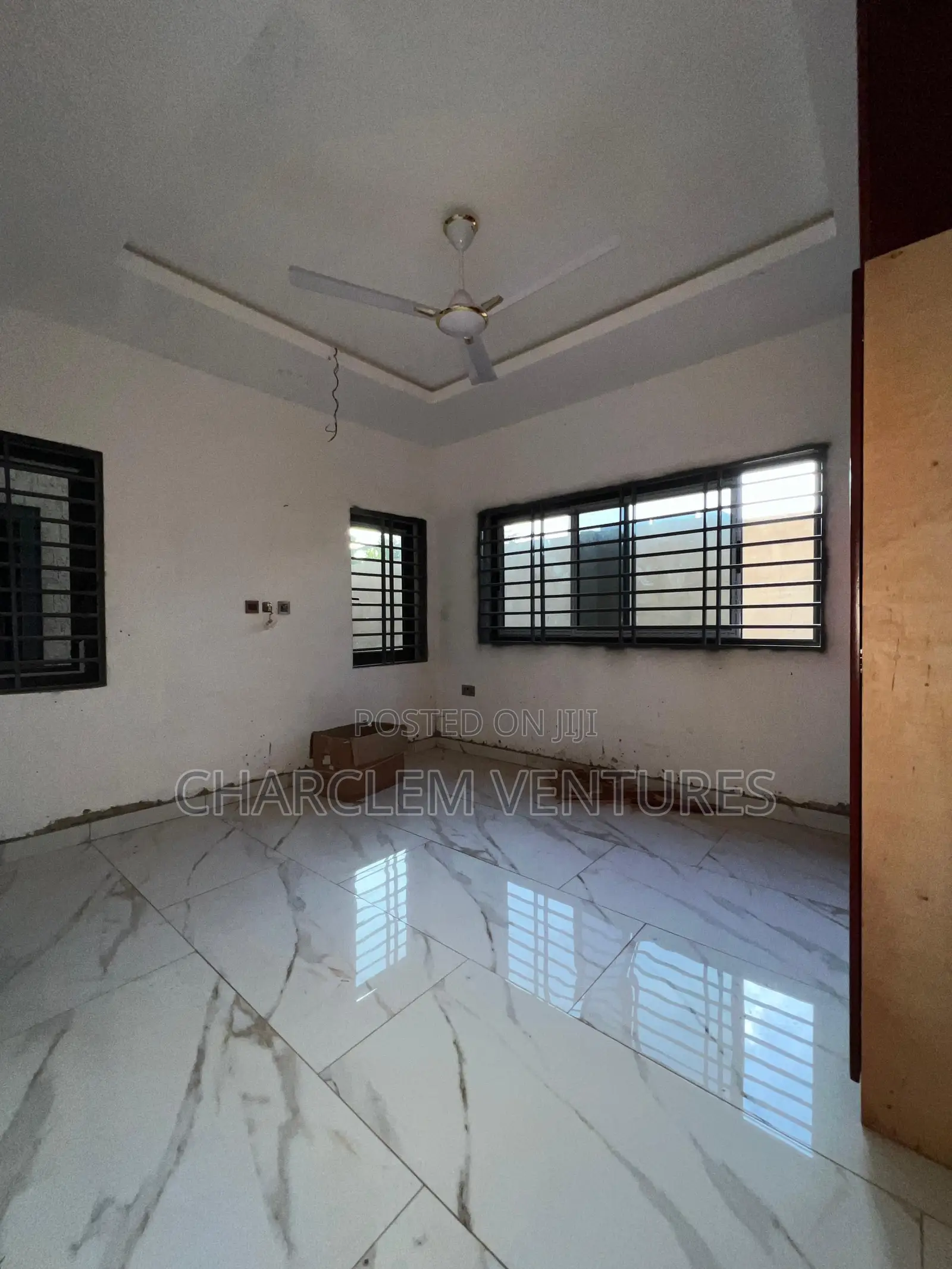 3bdrm Townhouse / Terrace in Charclem Ventures, Ashomang Estate