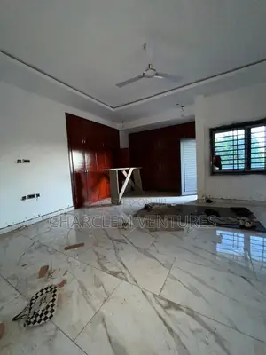 3bdrm Townhouse / Terrace in Charclem Ventures, Ashomang Estate