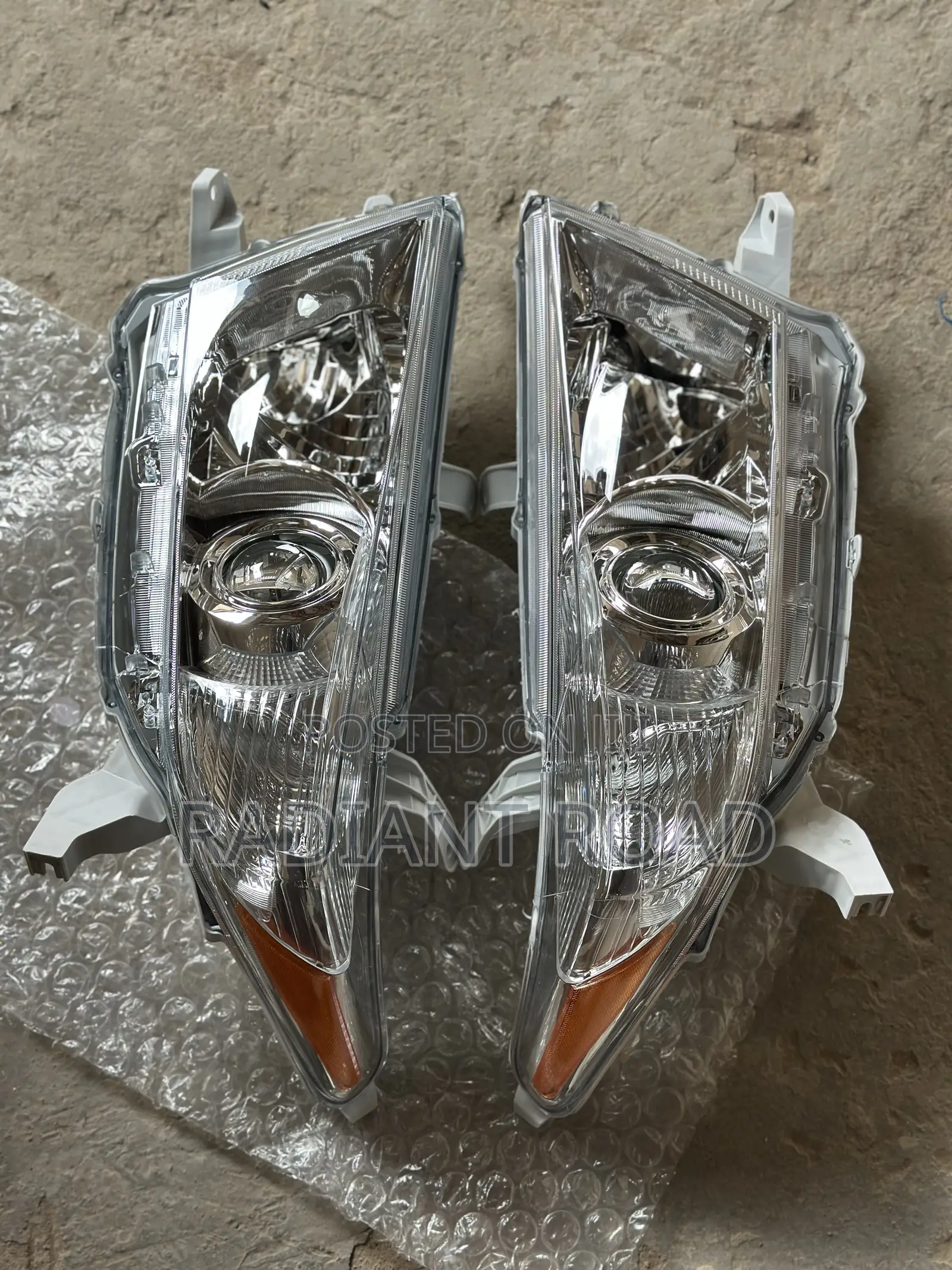 Toyota Highlander 2012 Headlight