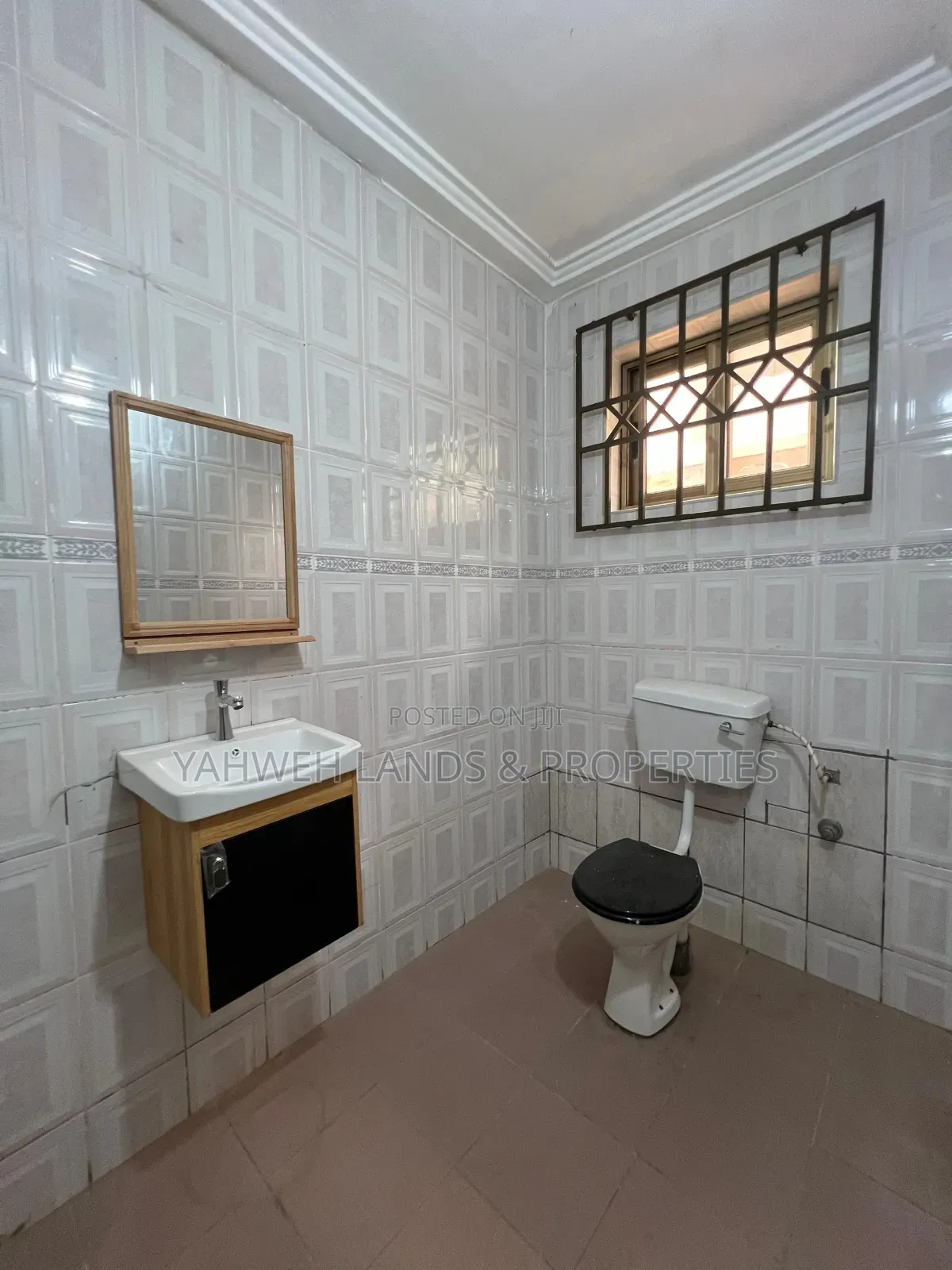 2bdrm House in Spintex for rent