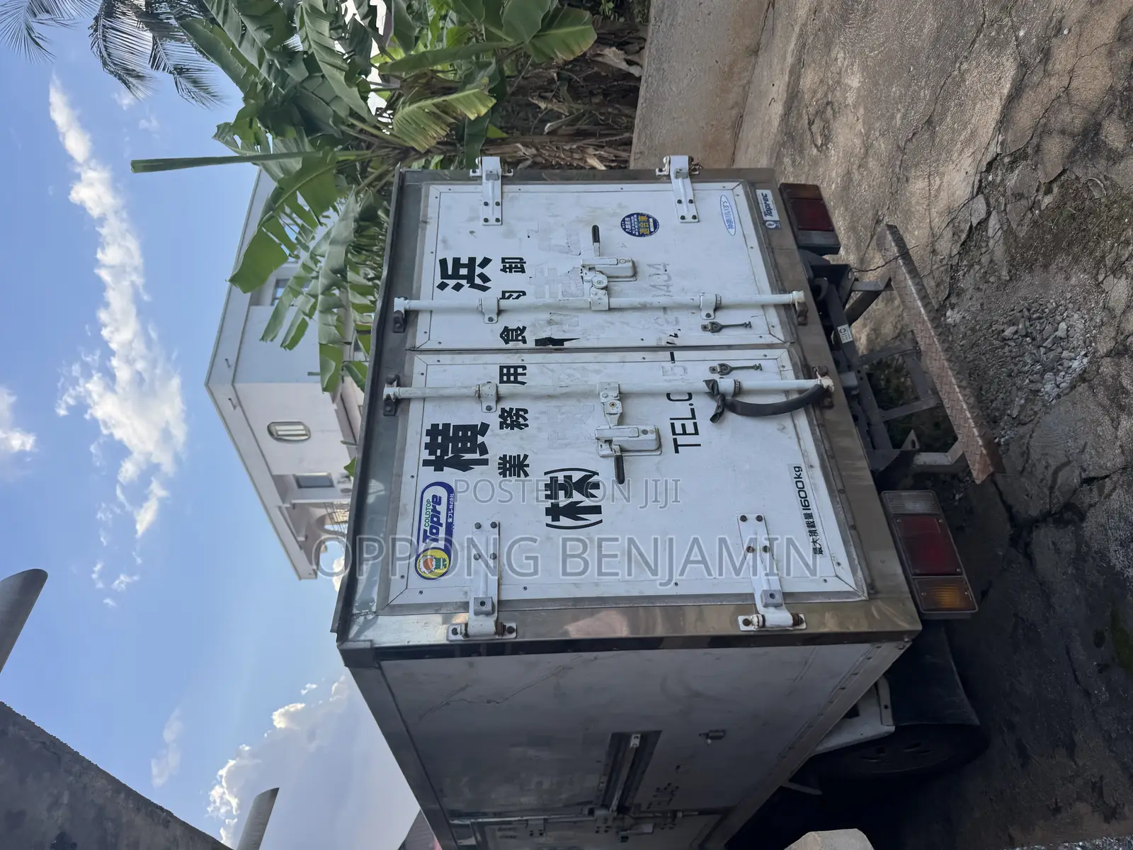 Isuzu Elf Truck