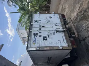 Isuzu Elf Truck