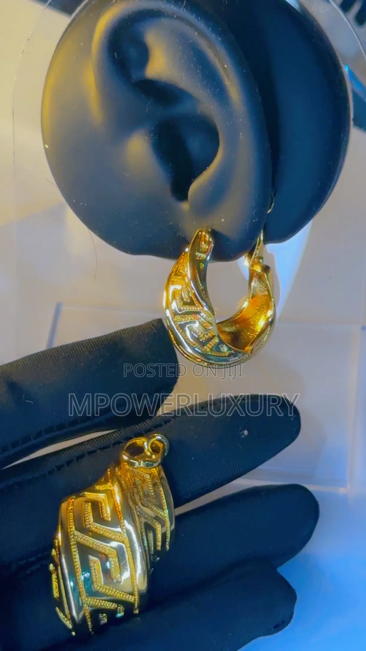 Luxurious Pendant and Earrings