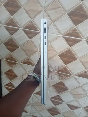 Laptop HP EliteBook 830 G8 16GB Intel Core I7 SSD 256GB
