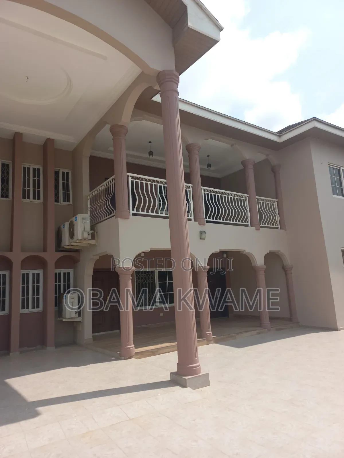 9bdrm House in Laryea Homes, East Legon for sale