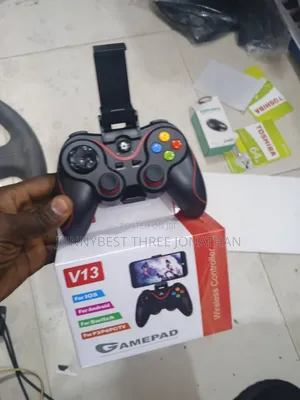 V13 Phone Gamepad
