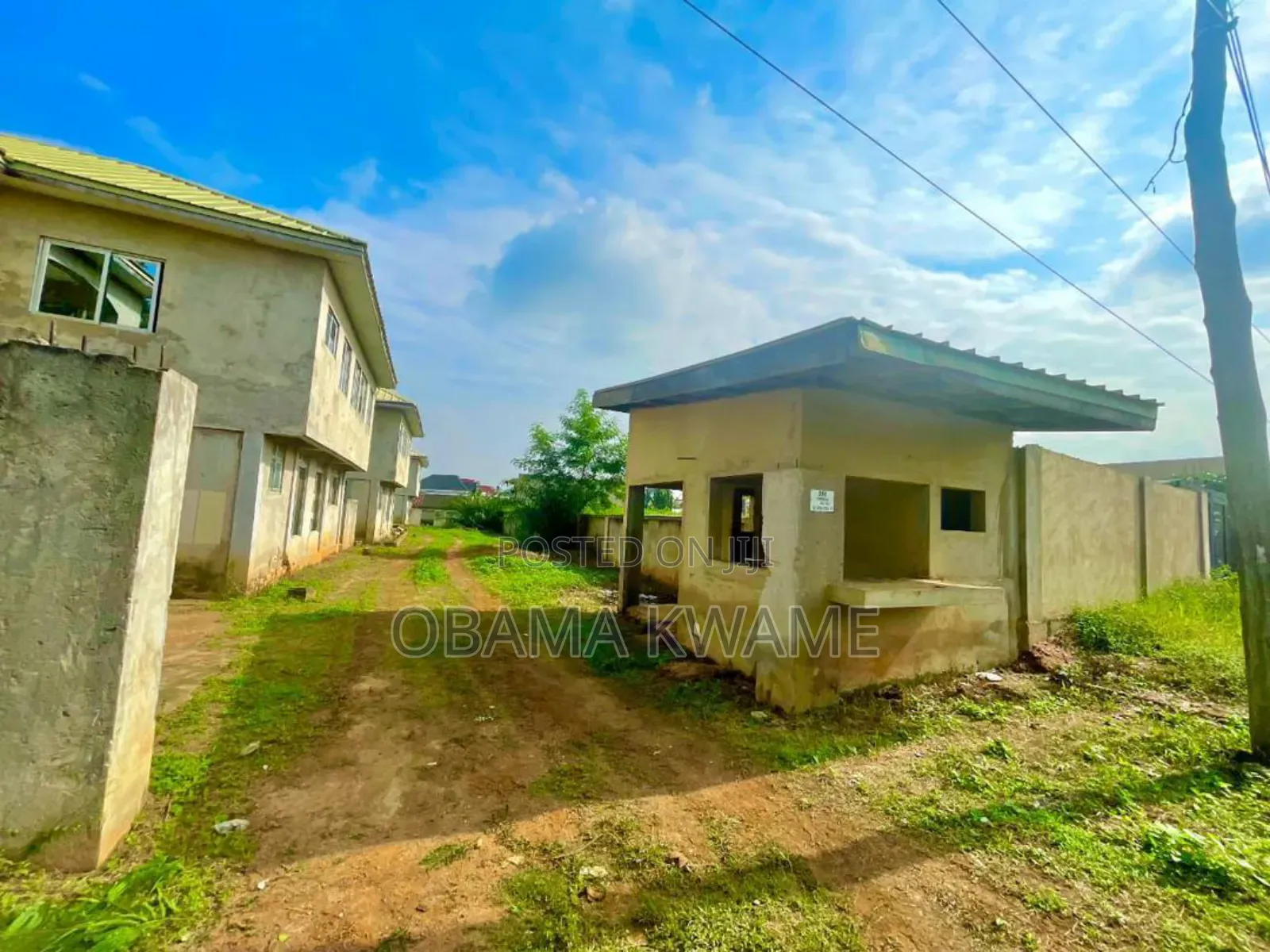 18bdrm House in Laryea Homes, West Legon for sale