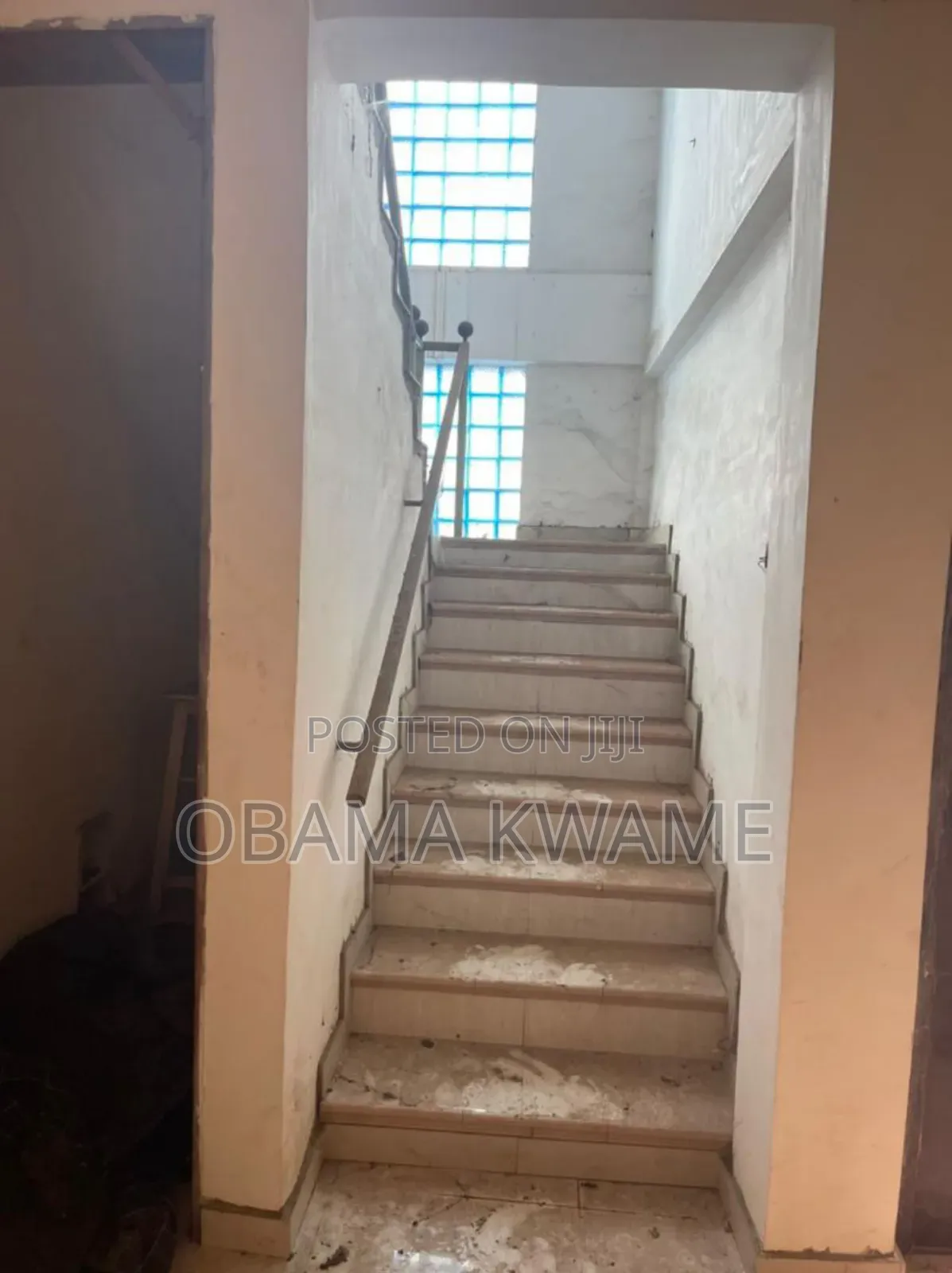 18bdrm House in Laryea Homes, West Legon for sale