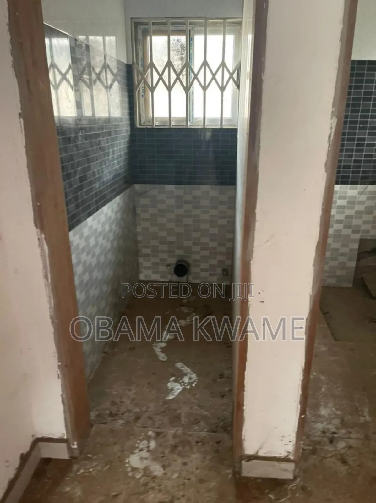 18bdrm House in Laryea Homes, West Legon for sale