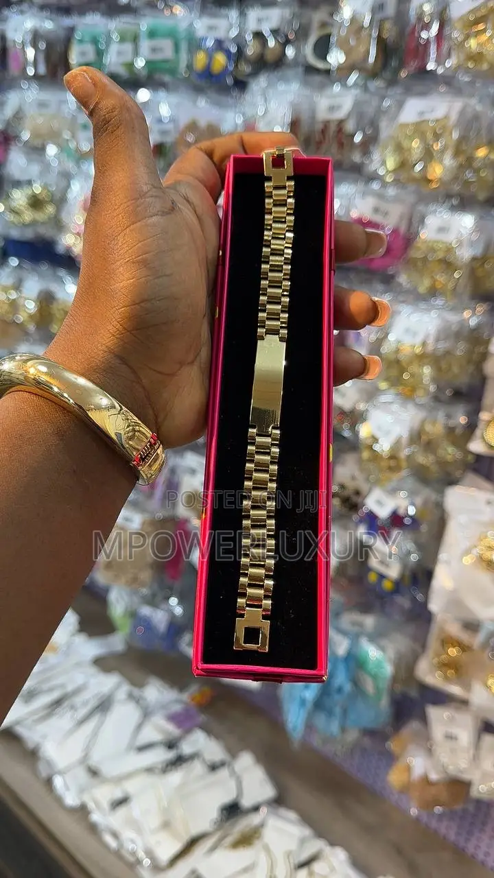Momentum Stainless Steel Bracelet Unisex’S