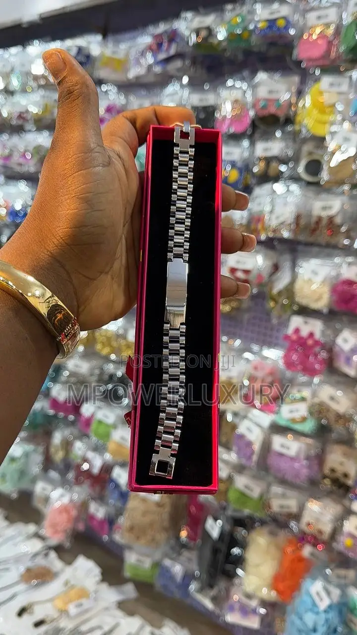 Momentum Stainless Steel Bracelet Unisex’S