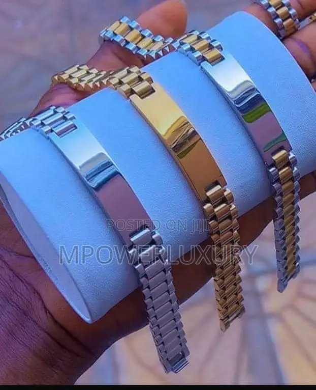Momentum Stainless Steel Bracelet Unisex’S