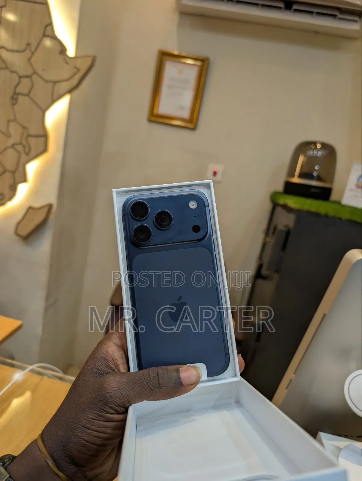 New Apple iPhone 17 Pro 256 GB Blue