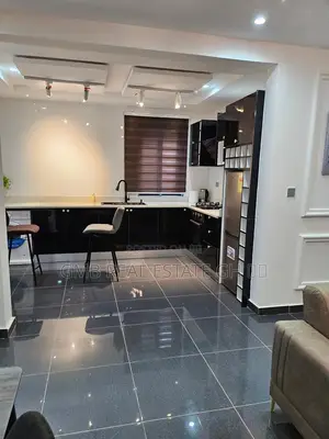 Furnished 2bdrm Apartment in Lakeside for sale