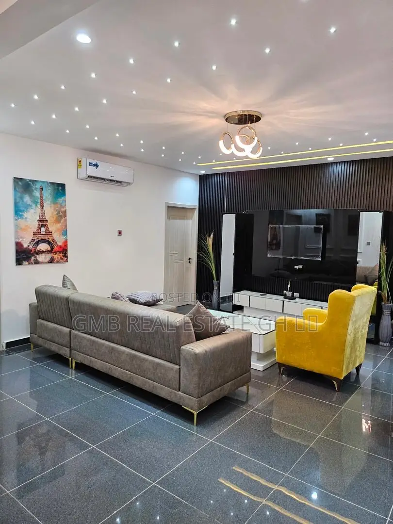 Furnished 2bdrm Apartment in Lakeside for sale