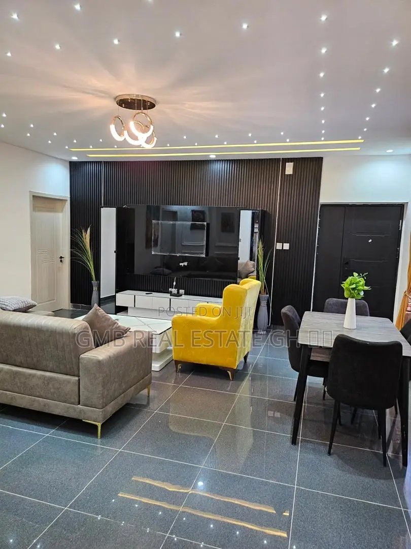Furnished 2bdrm Apartment in Lakeside for sale
