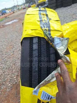 8.25r20 Giti Gal817 Tyre