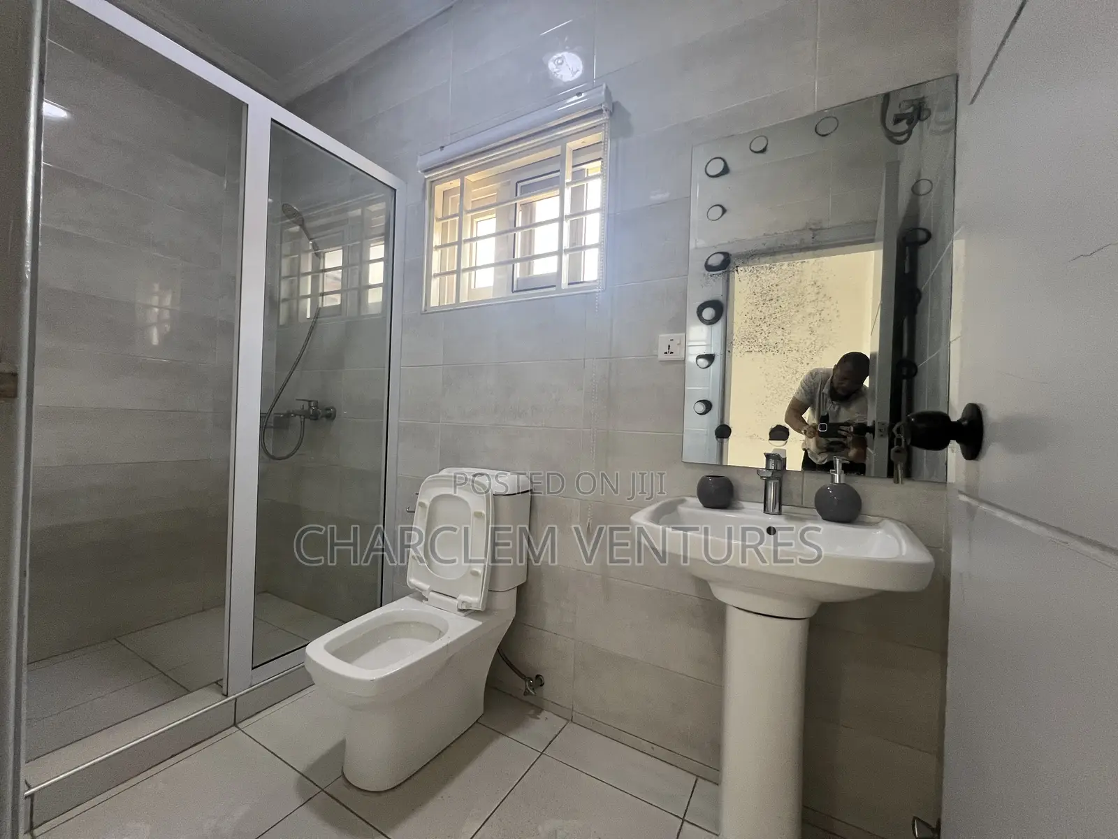 4bdrm House in Charclem Ventures, Accra Metropolitan for rent