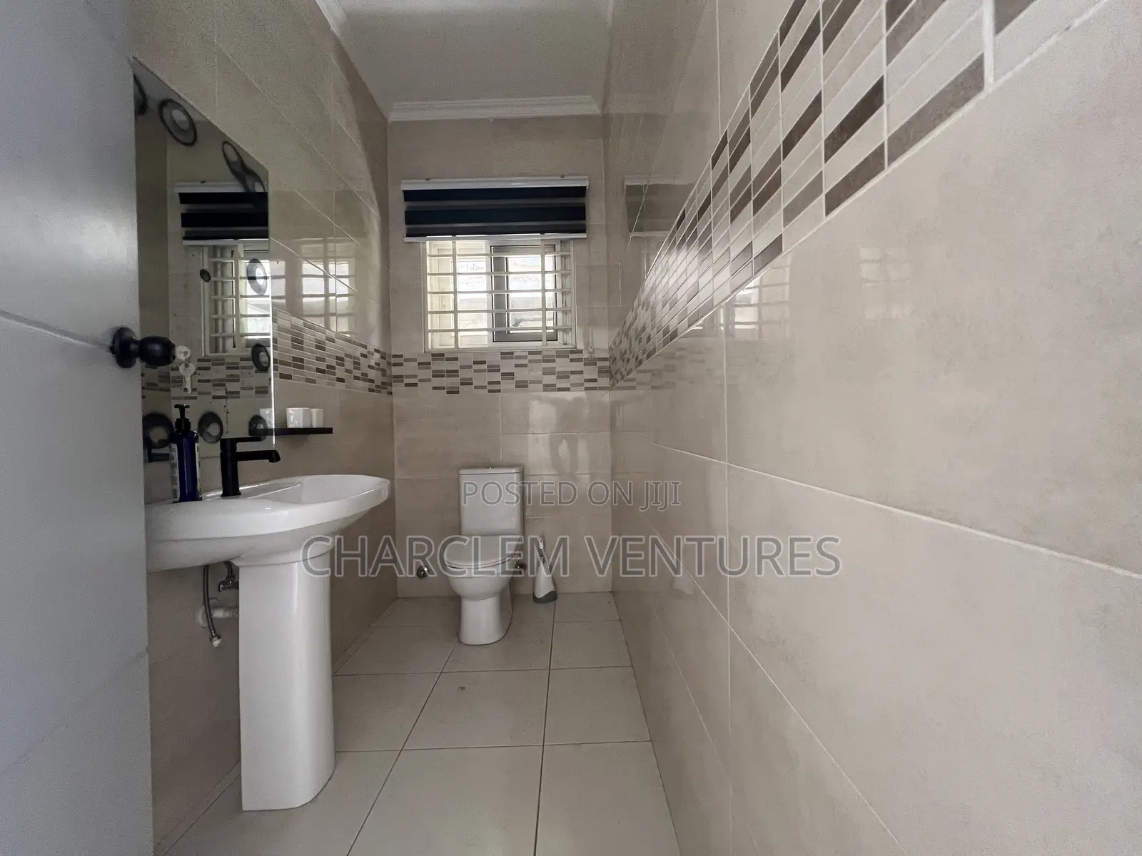 4bdrm House in Charclem Ventures, Accra Metropolitan for rent