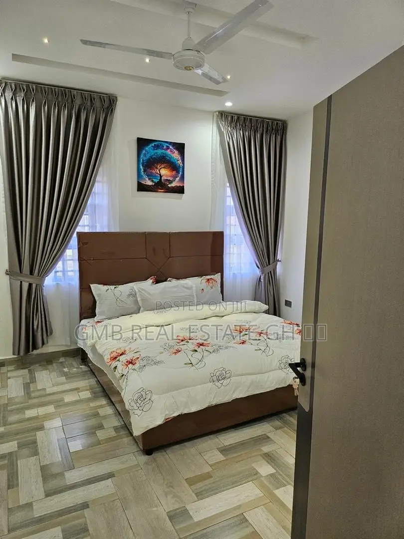 Furnished 1bdrm Apartment in Lakeside for sale