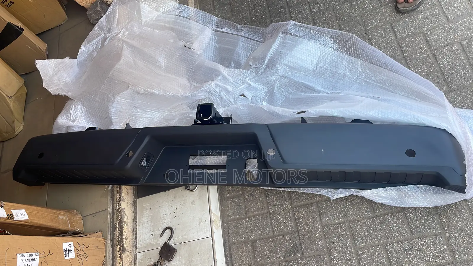 Ford F150 2021-2024 Back Bumper Complete Available