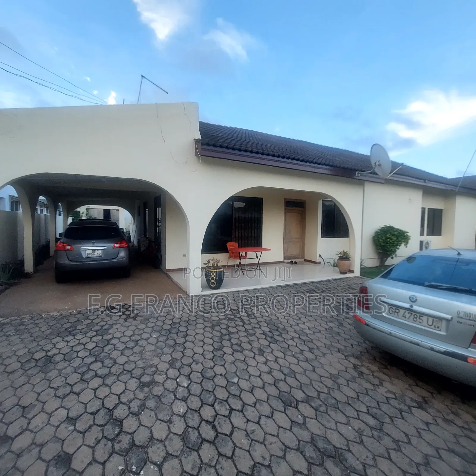 4bdrm House in Kg .Franco, Spintex for sale