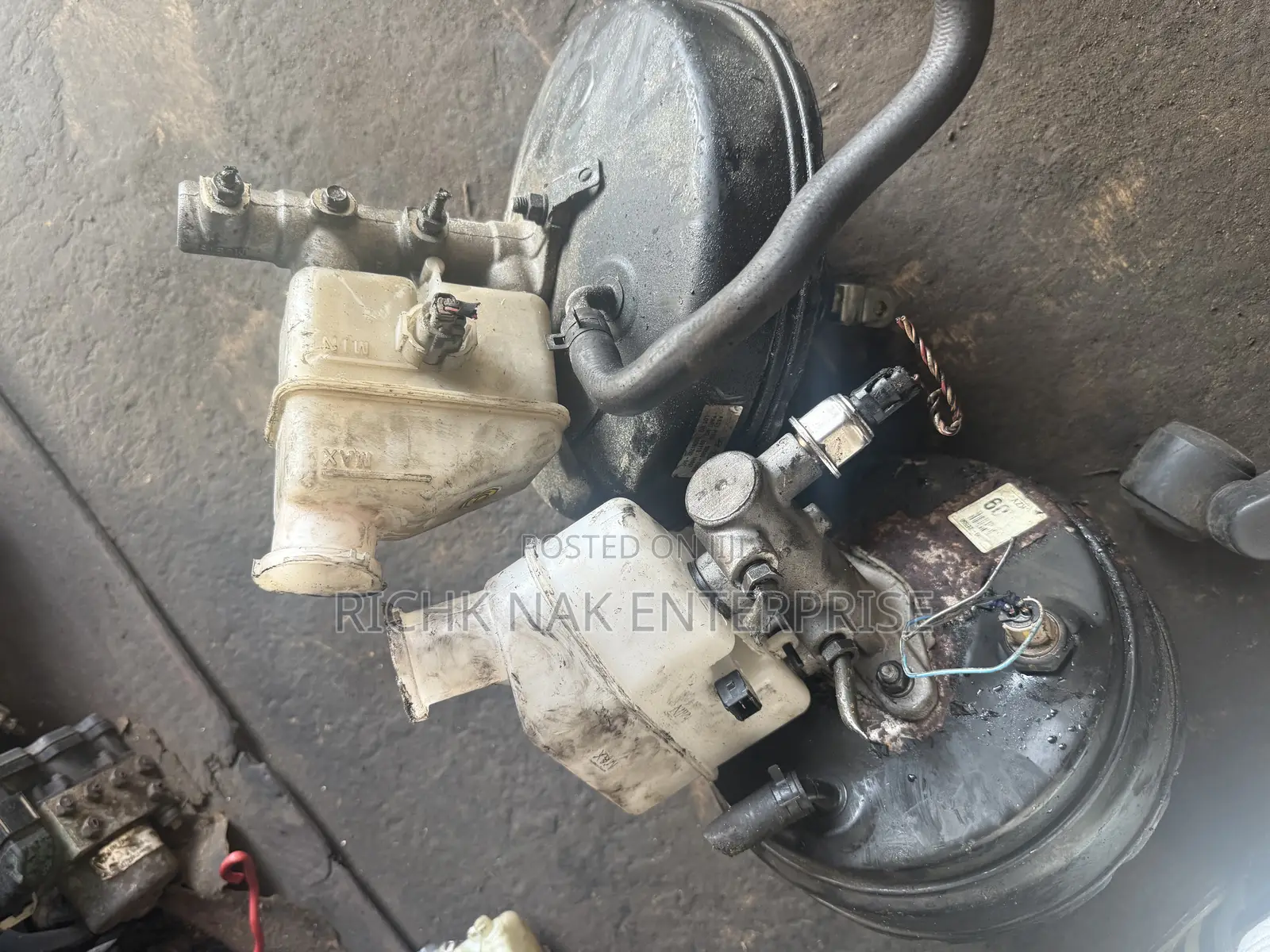 Kia Sportage Brake Pot