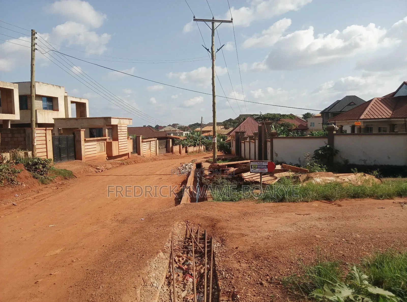 12bdrm House in Brother K Estate, Kumasi Metropolitan for sale