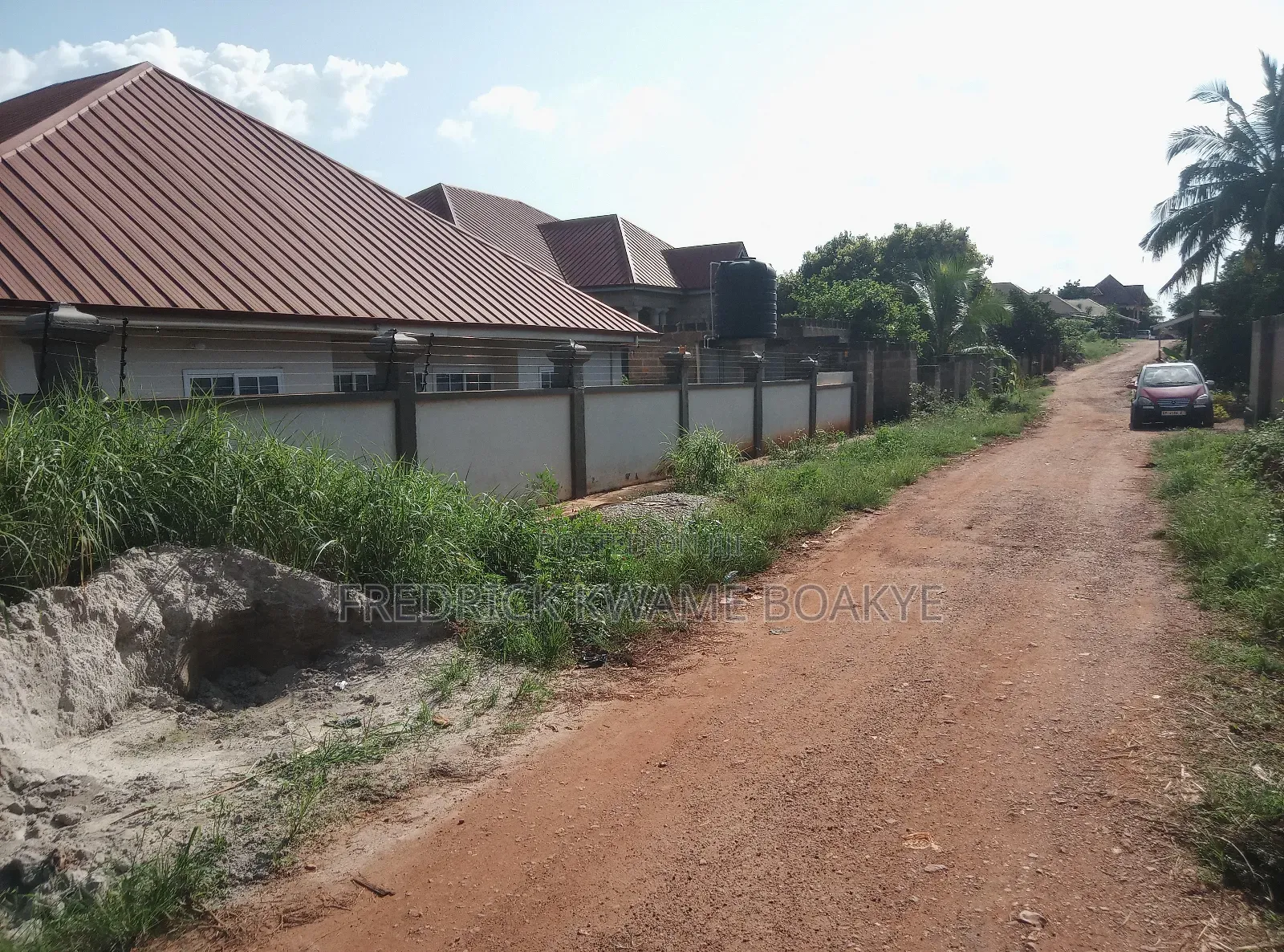 12bdrm House in Brother K Estate, Kumasi Metropolitan for sale