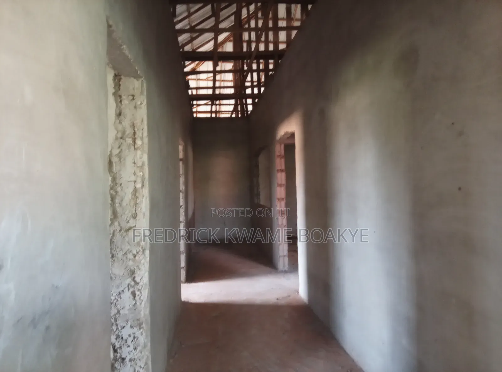 12bdrm House in Brother K Estate, Kumasi Metropolitan for sale