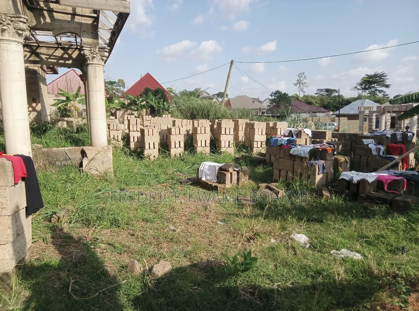 4 Bedrooms House For Sale