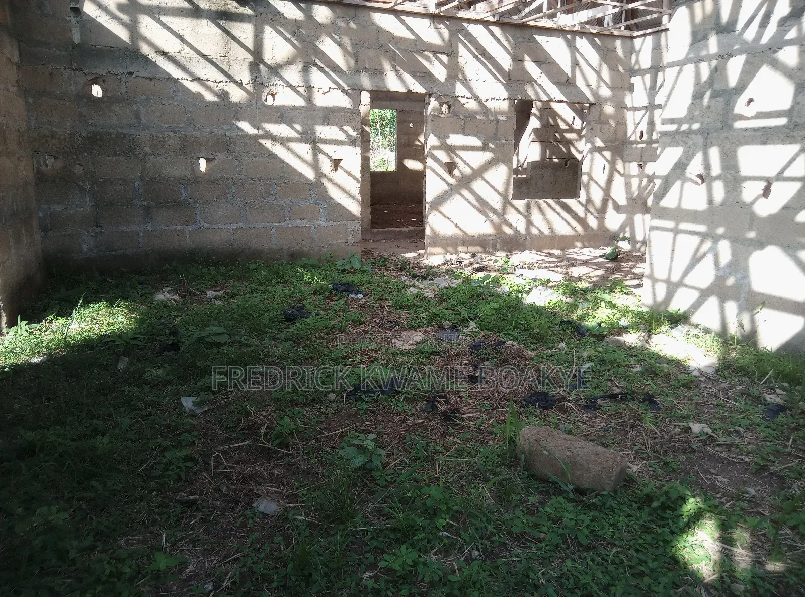 4 Bedrooms House For Sale