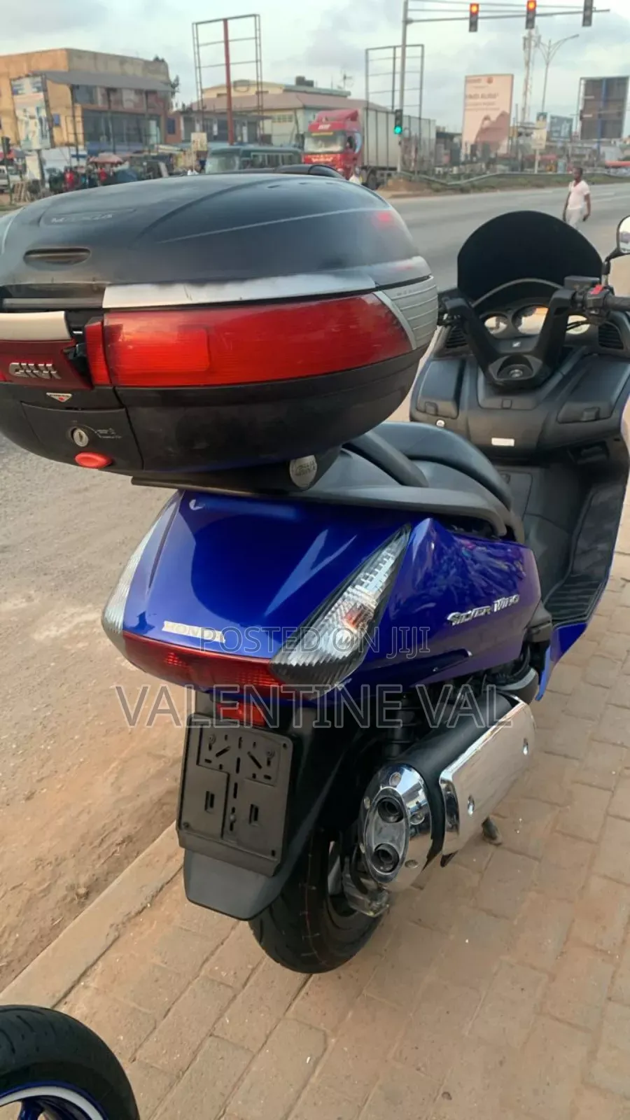 Honda 2016 Silver