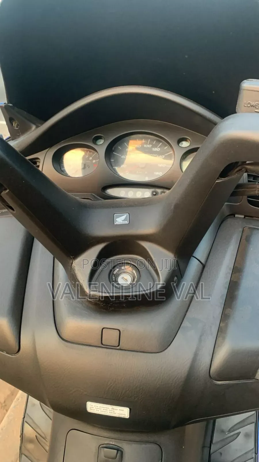 Honda 2016 Silver