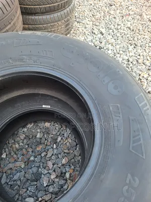 255/70r15 Apollo Ht