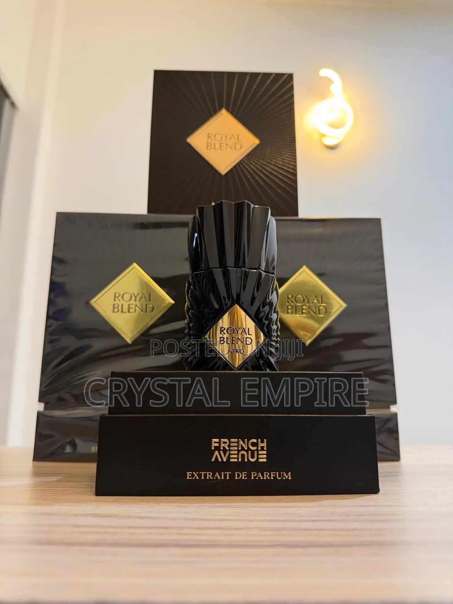 Royal Blend Nero Perfume