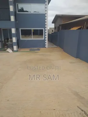4bdrm House in Sam Properties, Mallam for rent