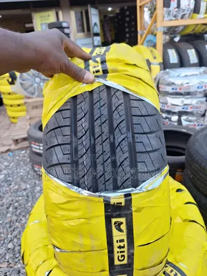 235/55r18 Gitit