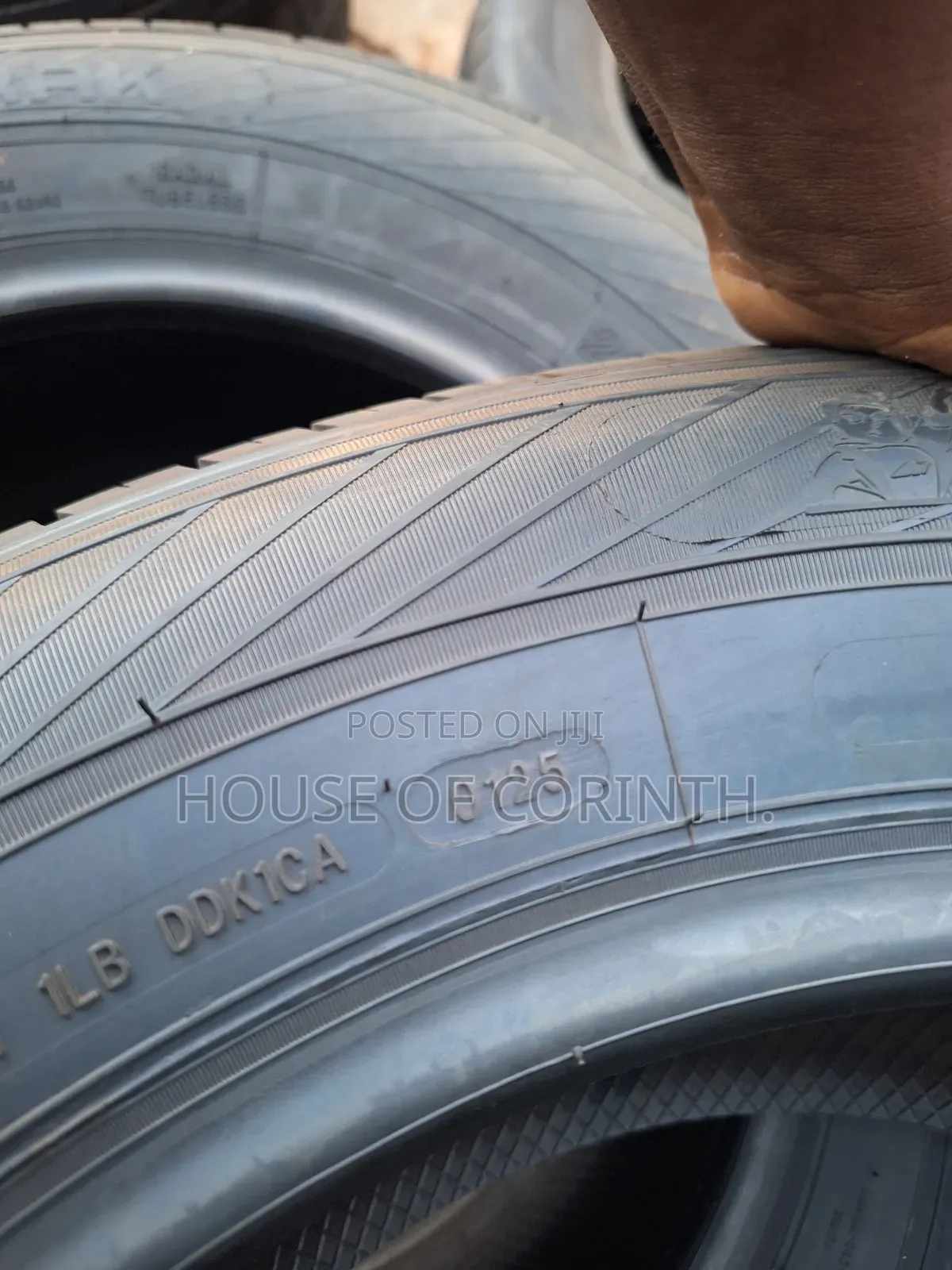 235/65r17 Sportrak